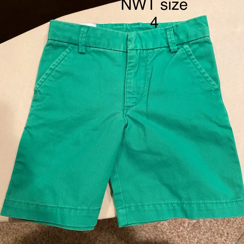GAP Kids Green Shorts new